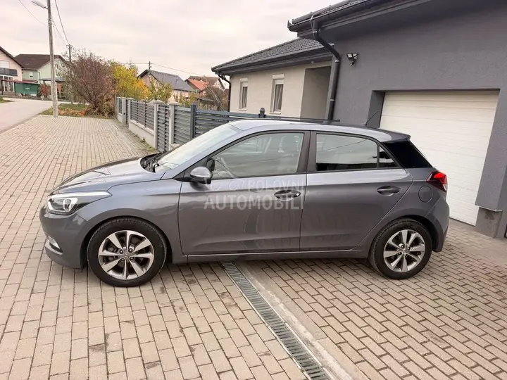 Hyundai I20 2018 photo 3