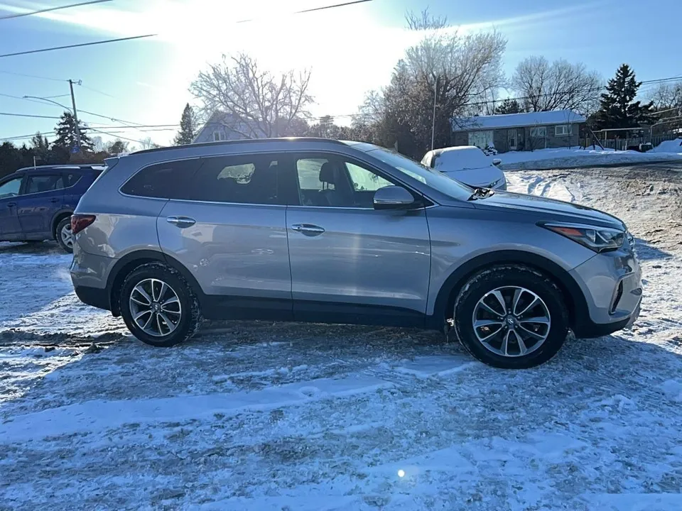 Hyundai Santa Fe 2017 photo 3