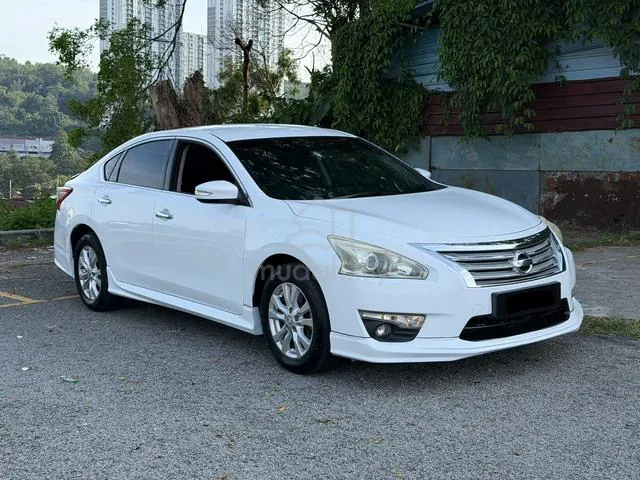 Nissan Teana