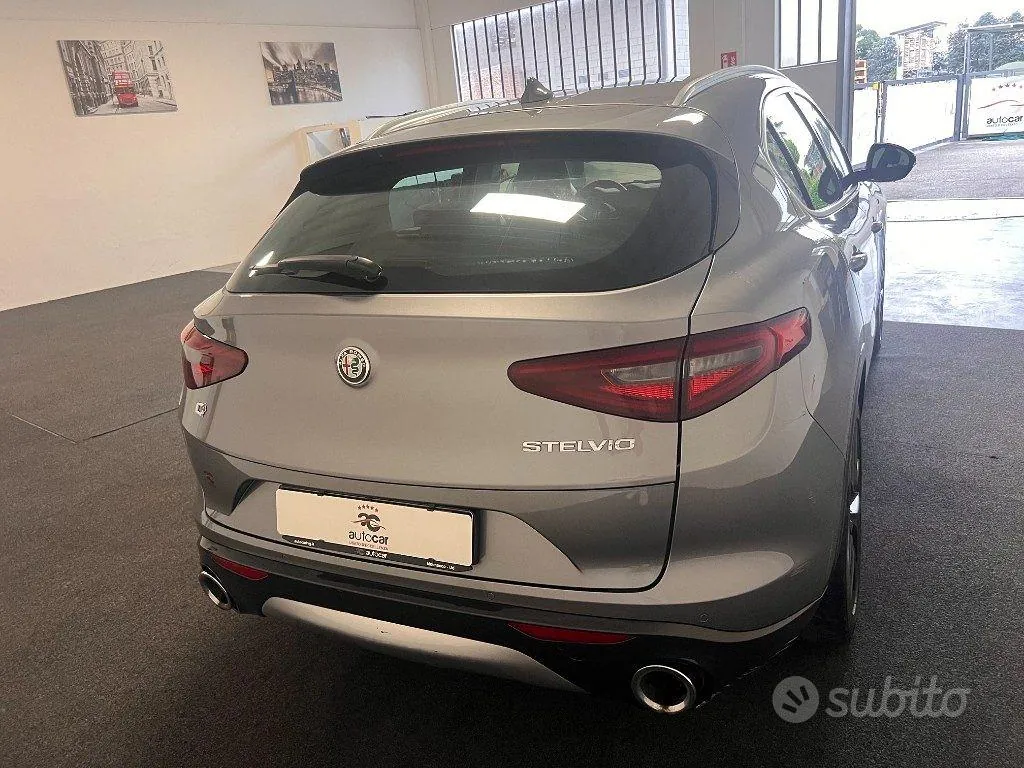 Alfa Romeo Stelvio 2021 photo 5