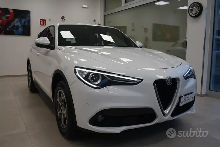 Alfa Romeo Stelvio 2022 photo 4