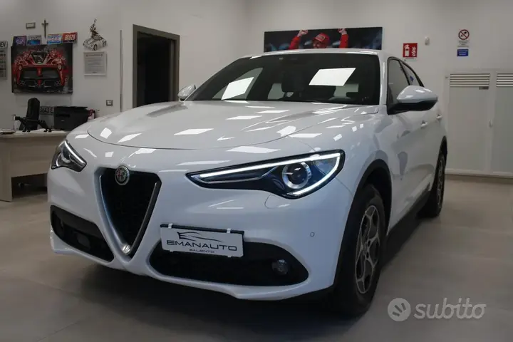 Alfa Romeo Stelvio 2022 photo 2
