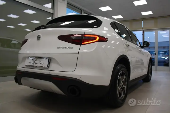 Alfa Romeo Stelvio 2022 photo 5