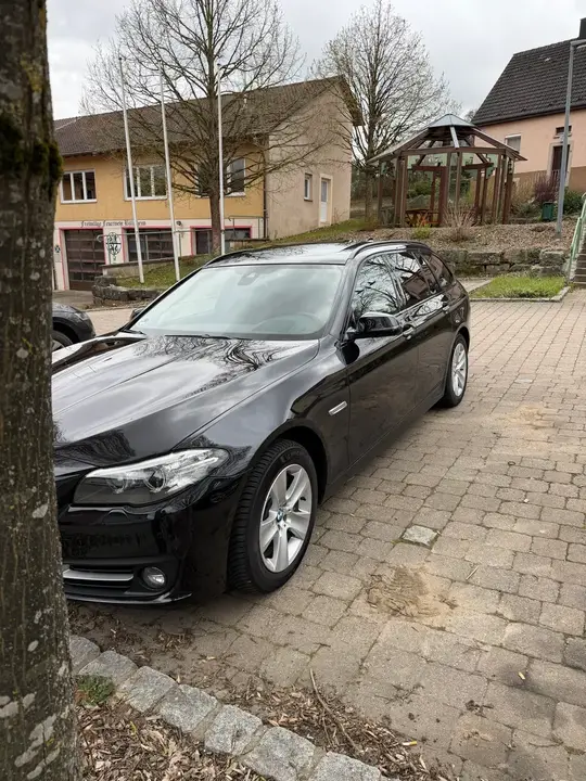 BMW 5 Series 2015 photo 2