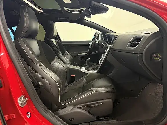 Volvo V60 2016 photo 5