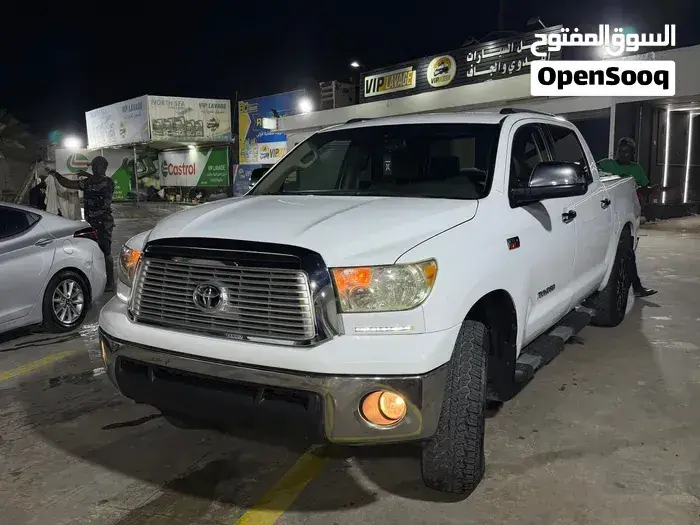 Toyota Tundra 2012 photo 5