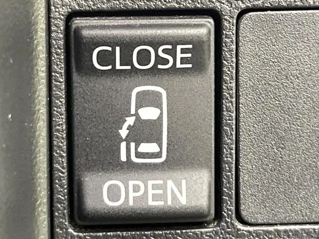 Daihatsu Tanto 2013 photo 4