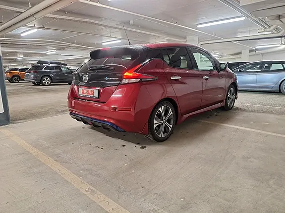 Nissan Leaf 2018 photo 5