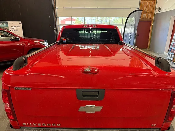 Chevrolet Silverado 2500 2010 photo 4