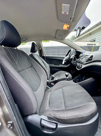 Kia Picanto 2012 photo 4