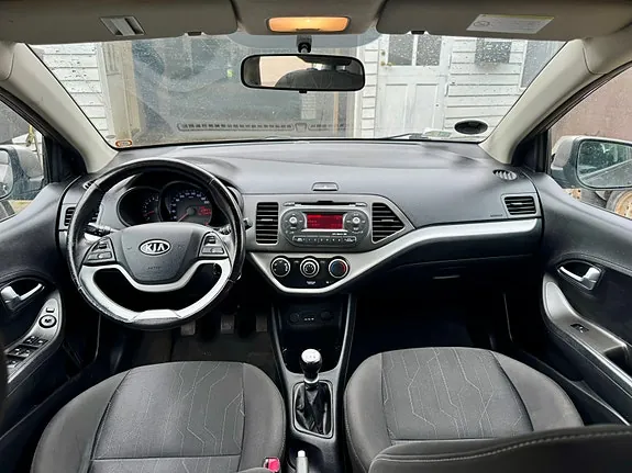 Kia Picanto 2012 photo 2