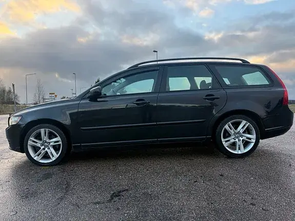 Volvo V50 2008 photo 4