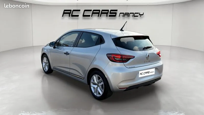Renault Clio 2021 photo 3