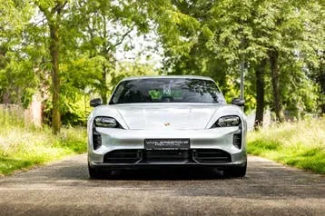 Porsche Taycan 2020 photo 2