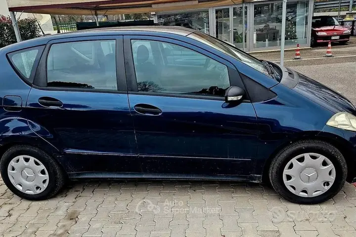 Mercedes-Benz A 150 Elegance 2006 photo 2
