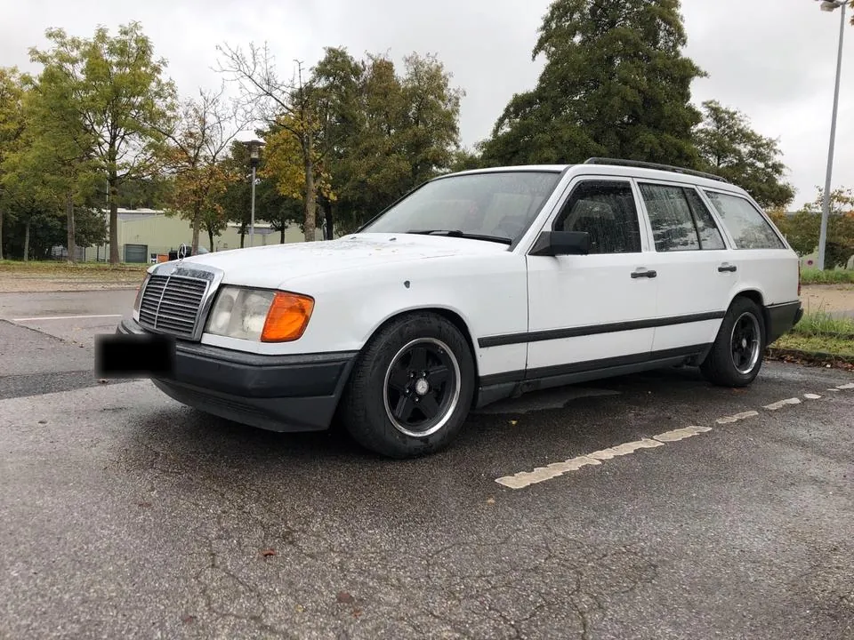 Mercedes-Benz S124
