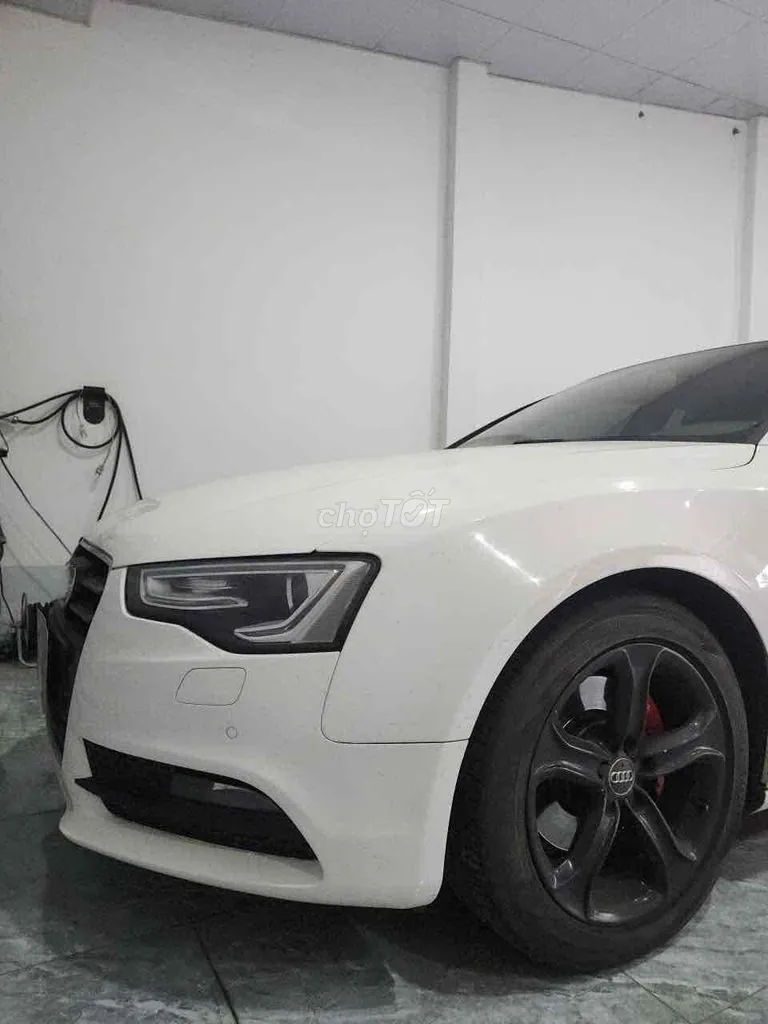 Audi A5 2013 photo 3