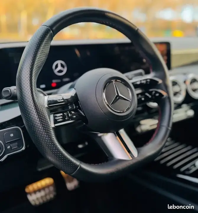 Mercedes-Benz A-Class 2024 photo 3