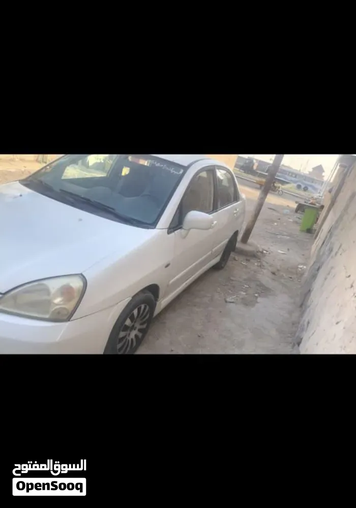 Suzuki Liana 2005 photo 5