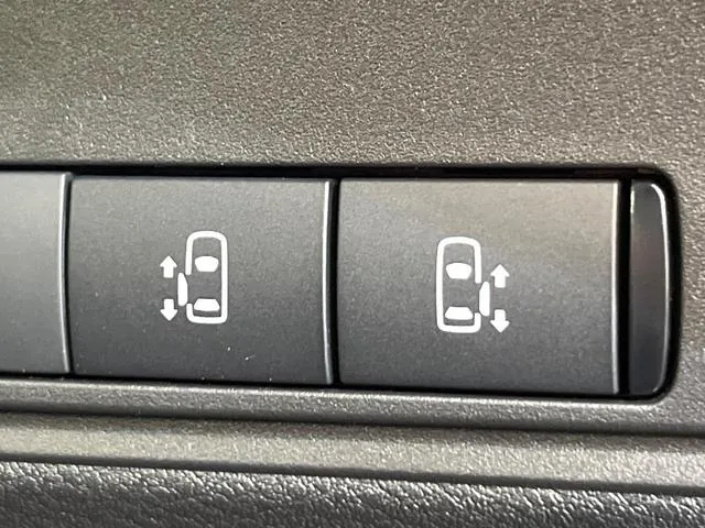 Nissan Serena 2026 photo 3