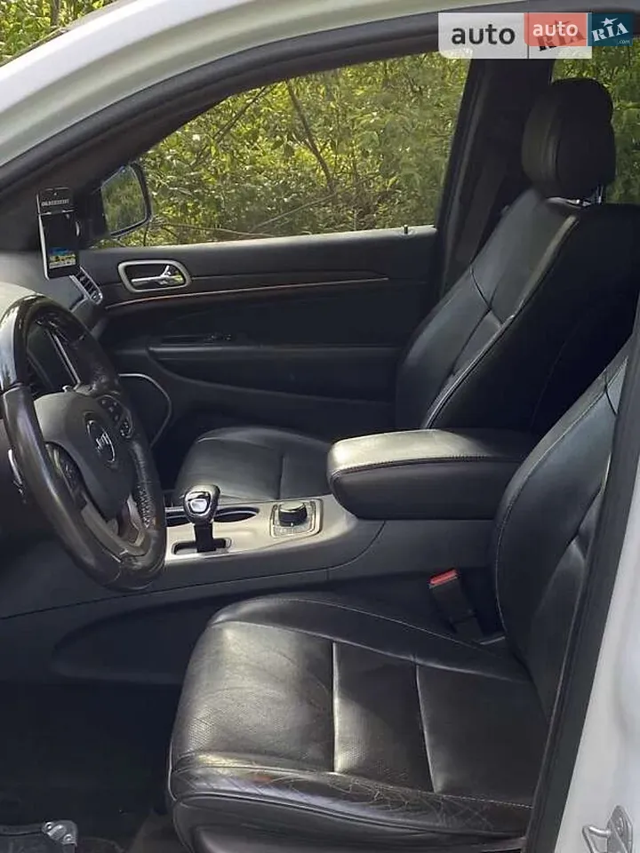 Jeep Grand Cherokee 2014 photo 5