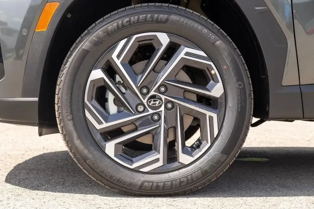 Hyundai Tucson 2026 photo 2