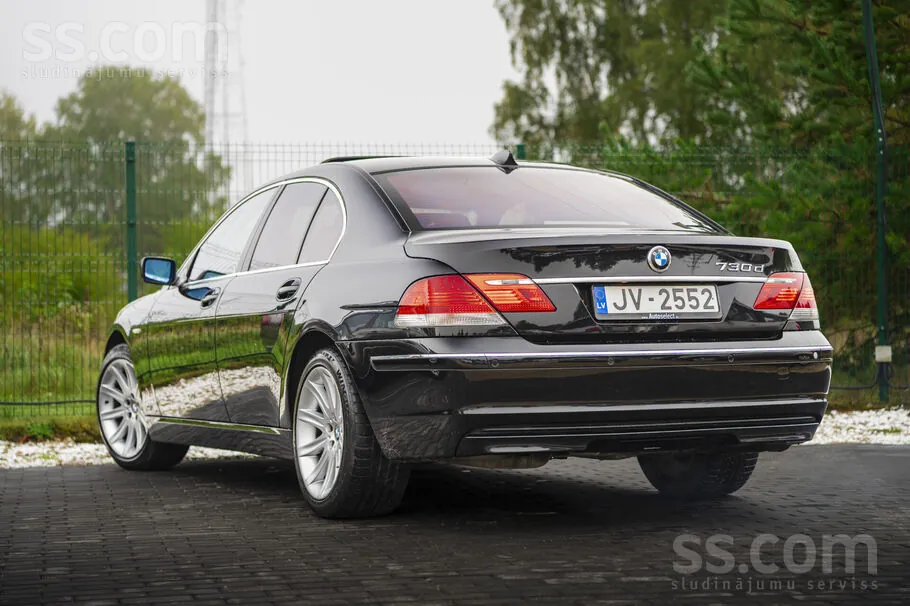 BMW 730 2006 photo 4
