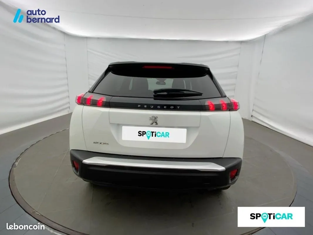 Peugeot 2008 2022 photo 5