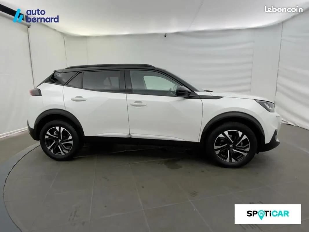 Peugeot 2008 2022 photo 4
