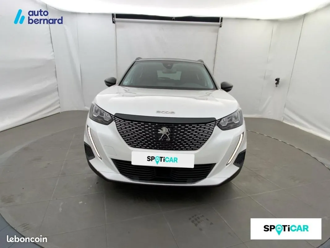 Peugeot 2008 2022 photo 2