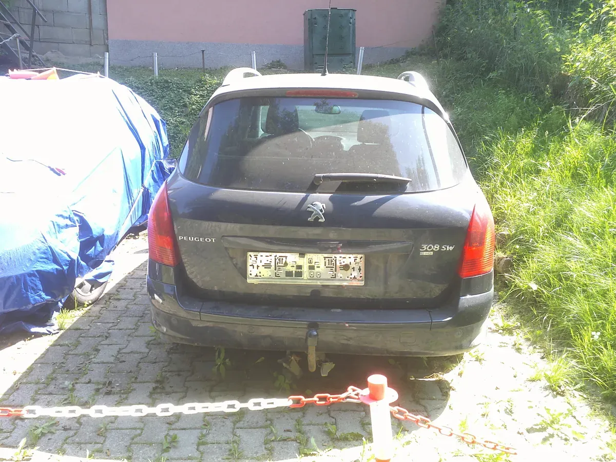 Peugeot 308 2011 photo 3