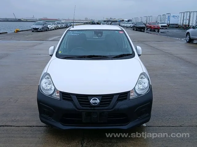 Nissan Nv150 2018 photo 5