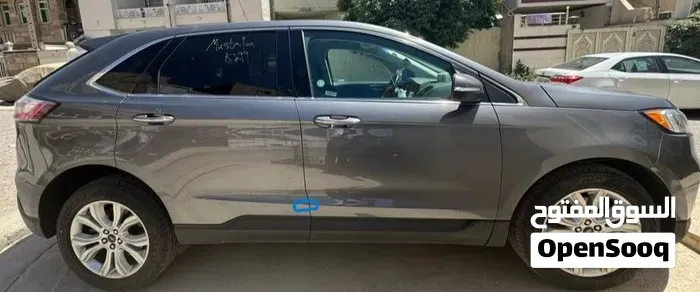 Ford Edge 2023 photo 2