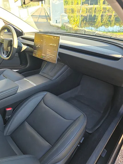 Tesla Model 3 2025 photo 5