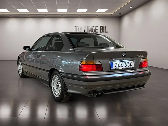 BMW 320I 1993 photo 3