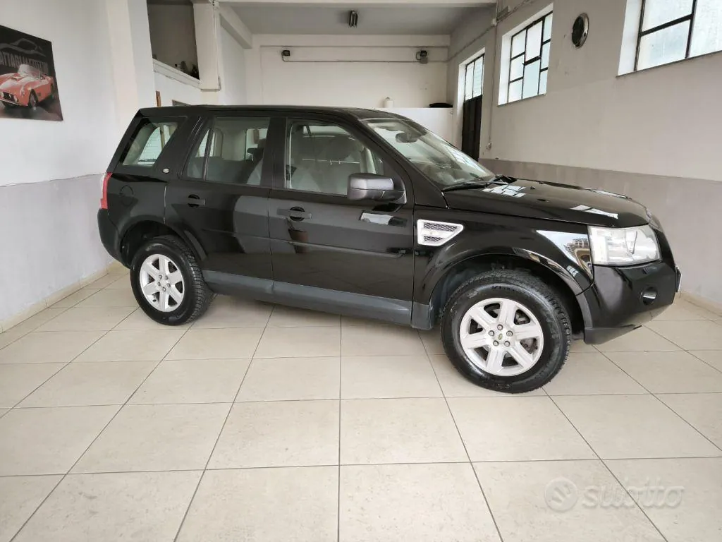 Land Rover Freelander 2