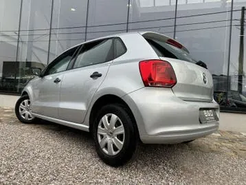 Volkswagen Polo 2011 photo 2