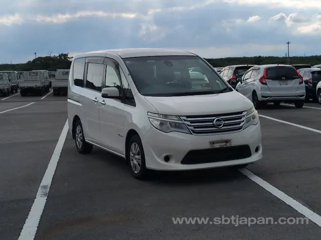 Nissan Serena 20X V Selection + Safety S Hybrid