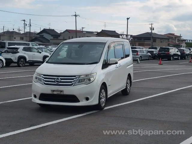 Nissan Serena 20X V Selection + Safety S Hybrid 2015 photo 2