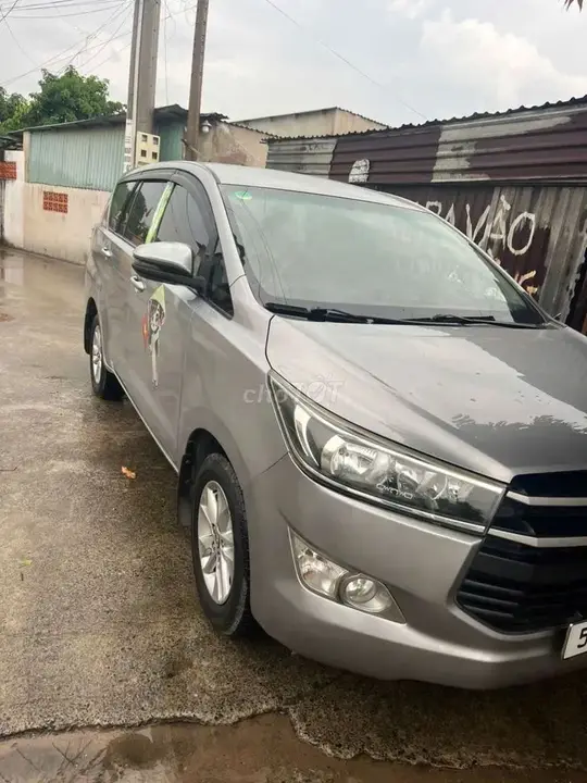 Toyota Innova 2019 photo 2