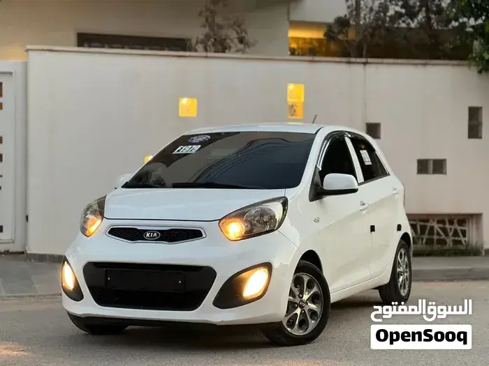 Kia Picanto 2012 photo 2