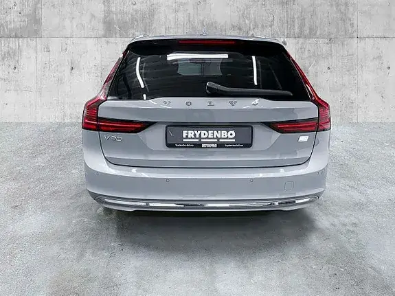 Volvo V90 2024 photo 5