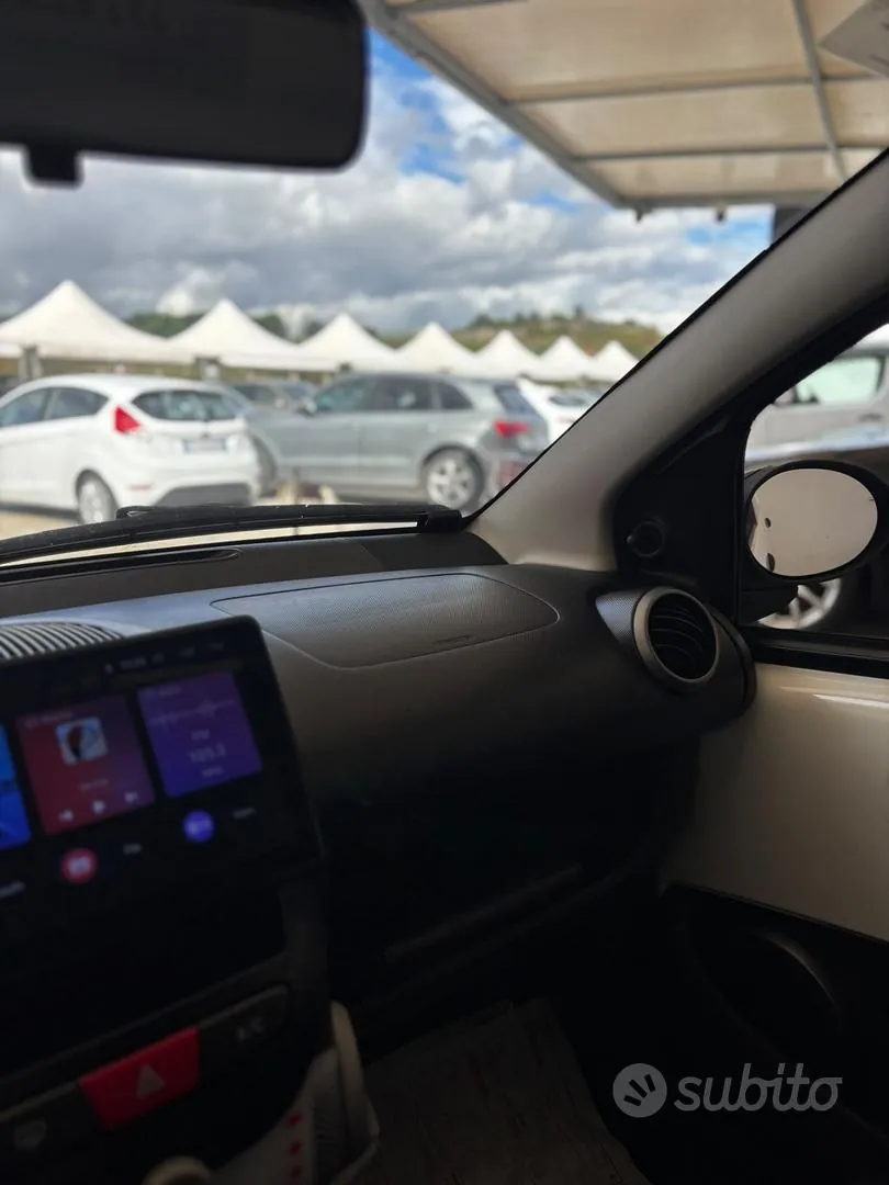 Toyota Aygo 2013 photo 5