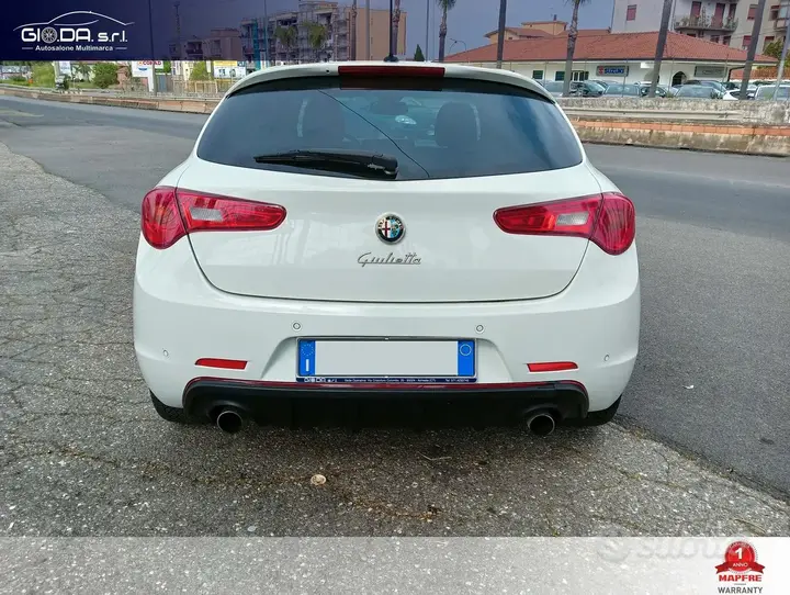 Alfa Romeo Giulietta 2014 photo 5