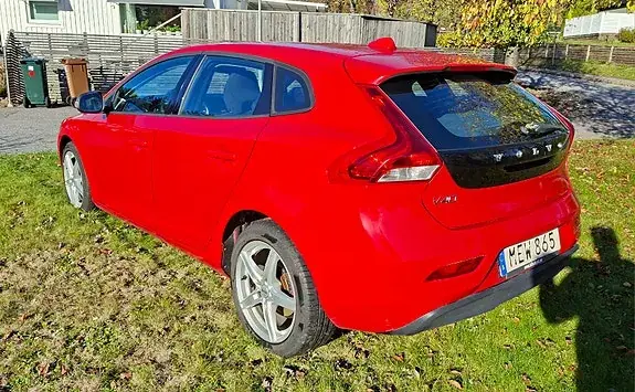 Volvo V40 2016 photo 4