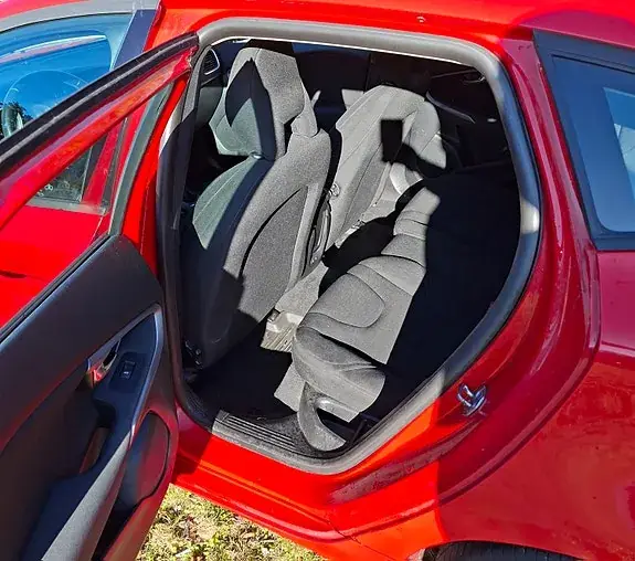 Volvo V40 2016 photo 3