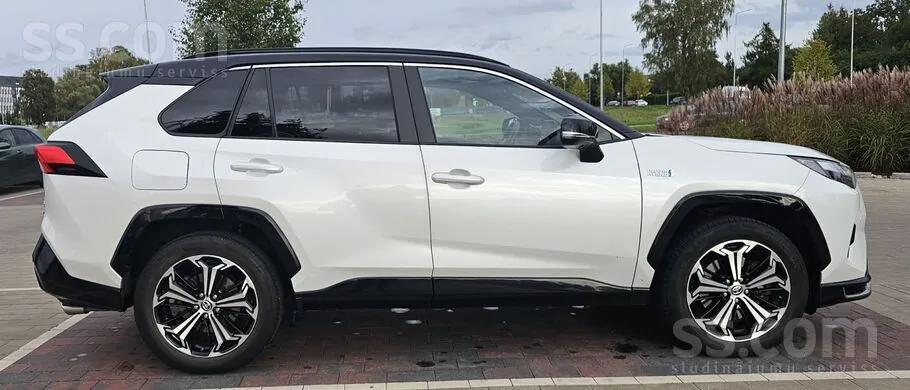 Toyota Rav4 2024 photo 5