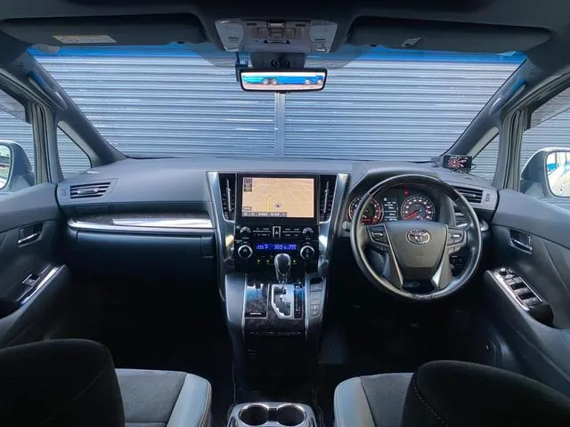 Toyota Alphard 2020 photo 4