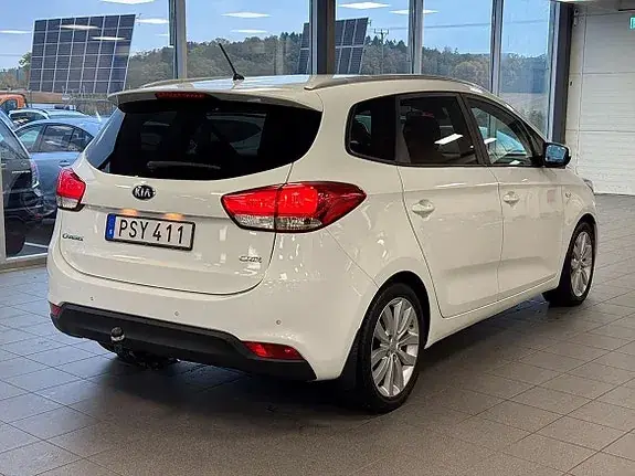 Kia Carens 2016 photo 3