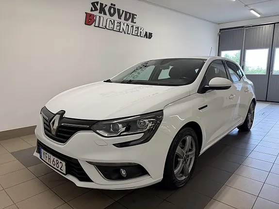 Renault Megane 2017 photo 2